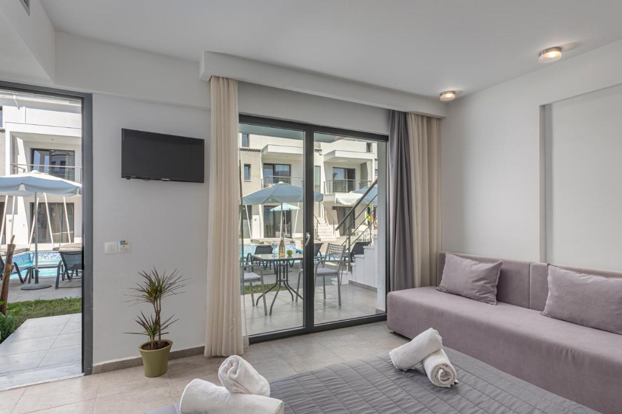 Adonis Luxury Village 佩科霍里 外观 照片